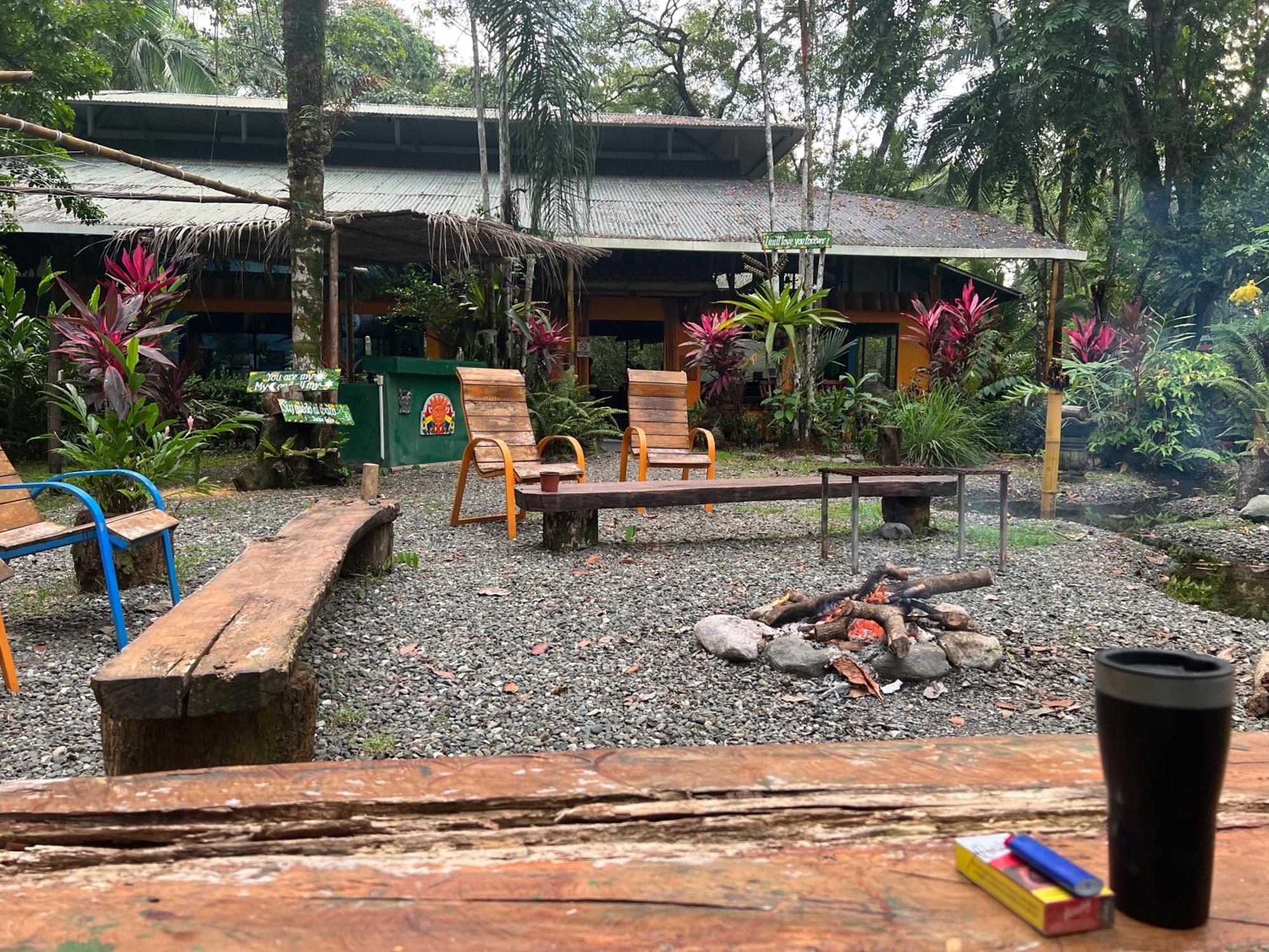 La Palapa Hut Nature Hostel Puerto Jiménez