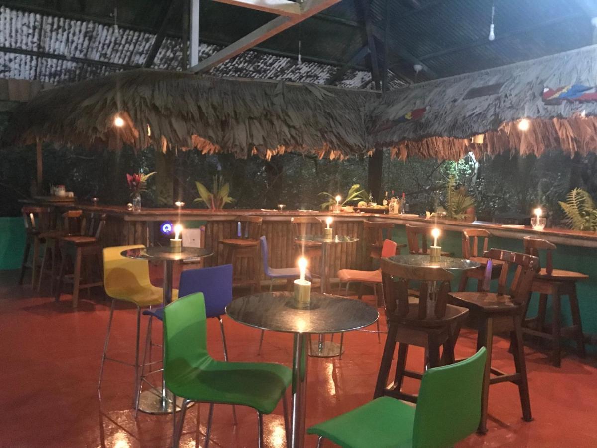La Palapa Hut Nature * Puerto Jiménez